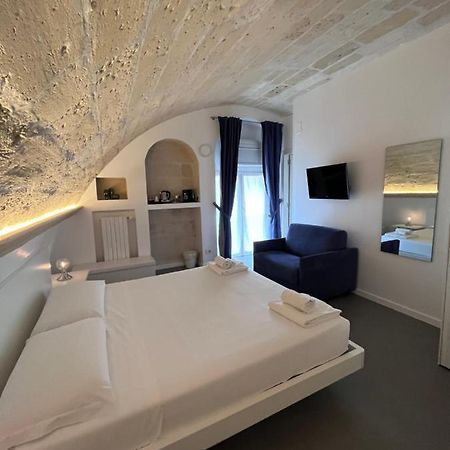 Il Giramondo Suite&Room Self Check-In ماتيرا المظهر الخارجي الصورة