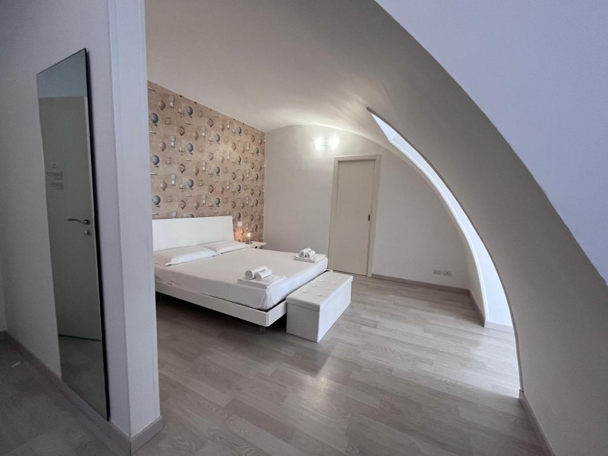 Il Giramondo Suite&Room Self Check-In ماتيرا المظهر الخارجي الصورة
