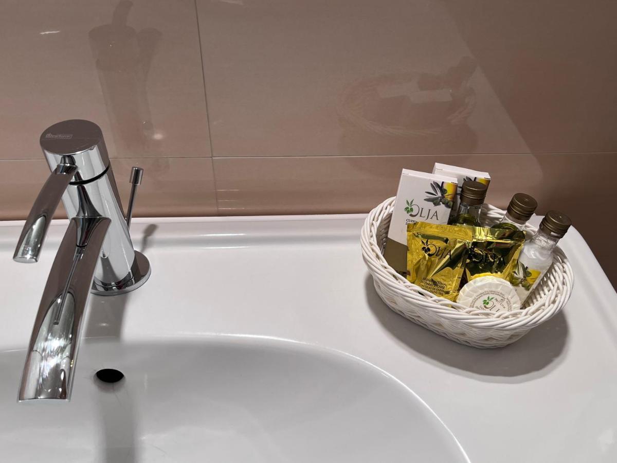 Il Giramondo Suite&Room Self Check-In ماتيرا المظهر الخارجي الصورة