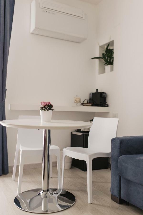 Il Giramondo Suite&Room Self Check-In ماتيرا المظهر الخارجي الصورة